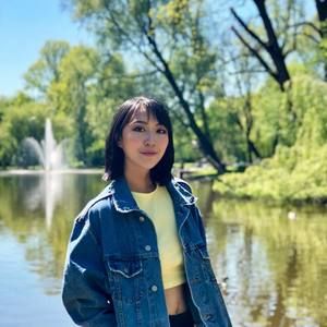 Meet your Posher, Victoria